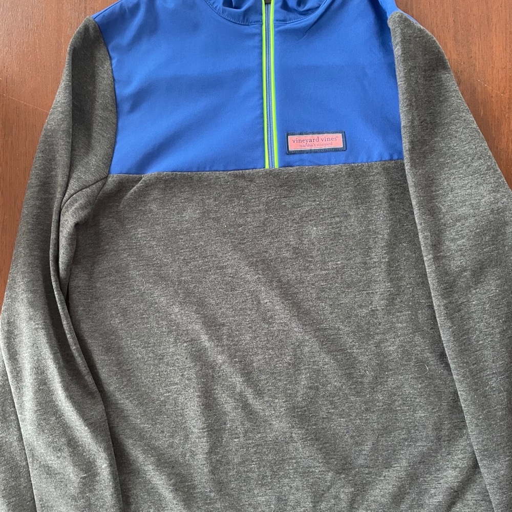 Boys vineyard vines performance shirt (Xl-18)